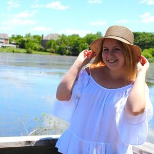 Meet your Posher, Britni